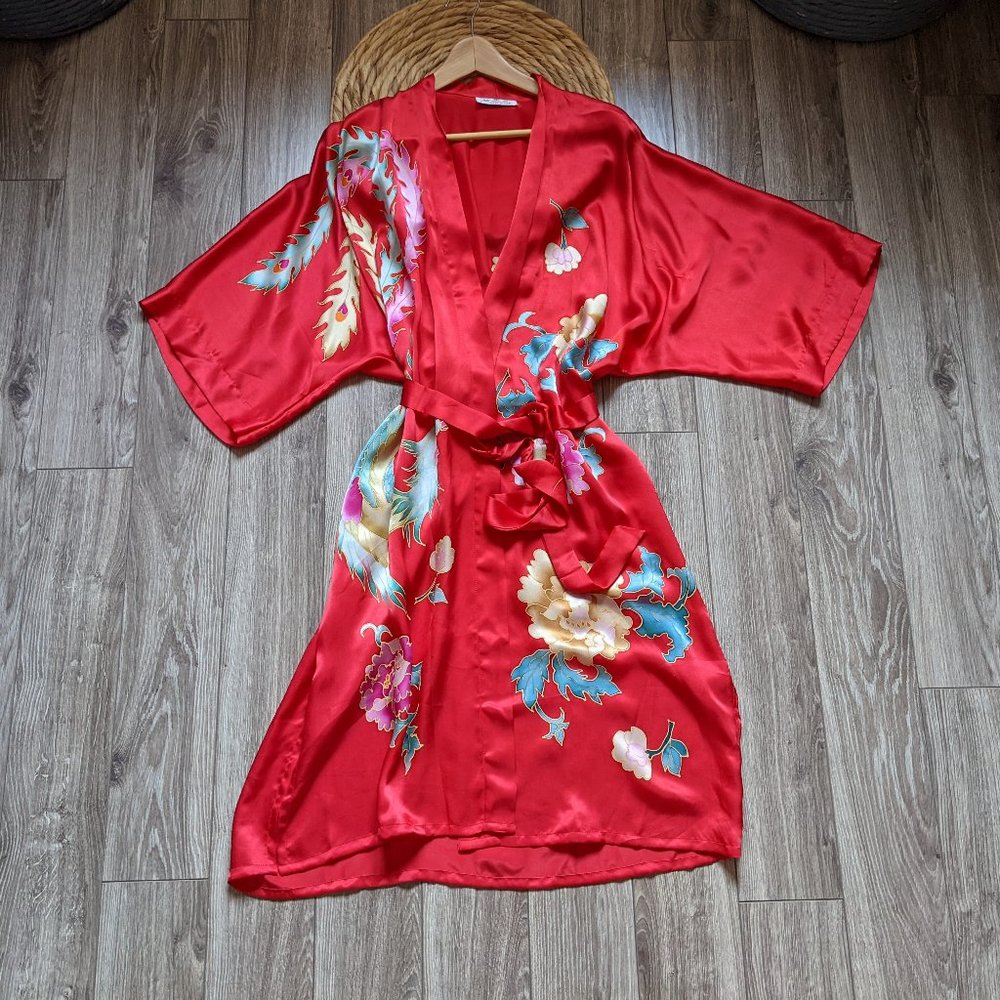 COPY - NWOT Women's (O/S) - Pure Silk Robe